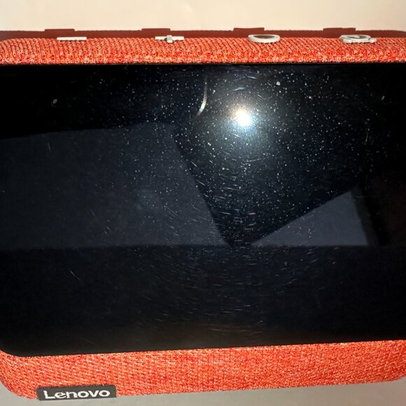 Lenovo Smart Clock Essential with Alexa Built-in - Picture 10 of 11